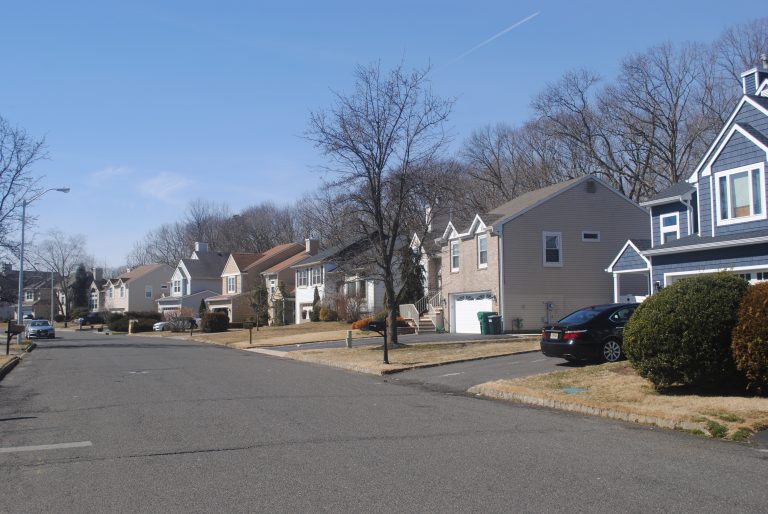 pointe-o-woods-howell-nj-condos-and-townhouses